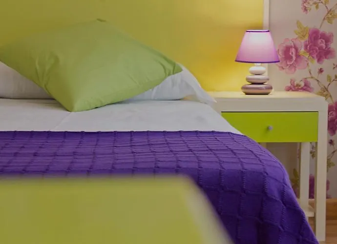 Готель Balenax 2*